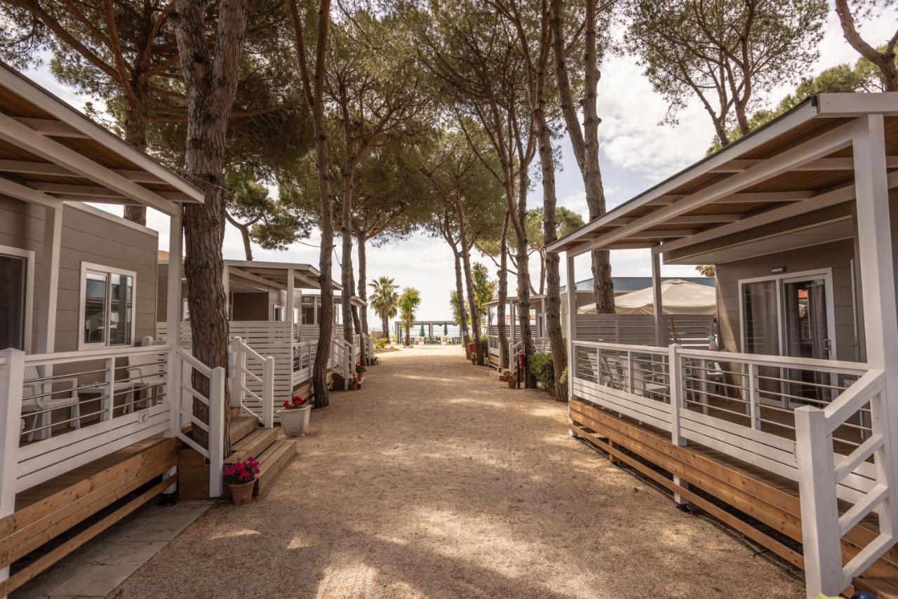 Anxur Village Camping Terracina Exteriör bild
